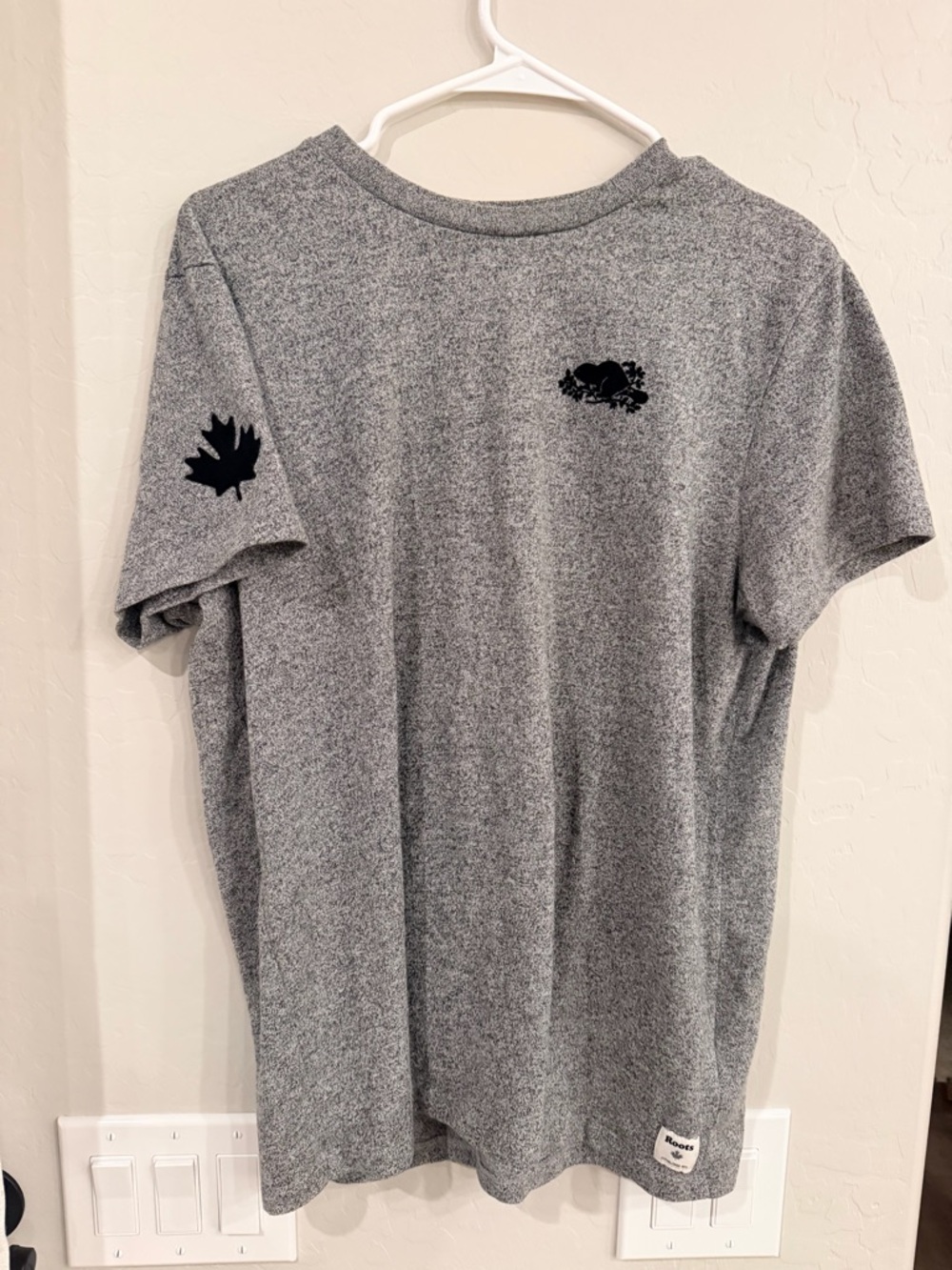 Roots Gray Short-Sleeve Crewneck T-Shirt with Black Maple Logo